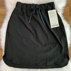 Lululemon On the Fly Skirt